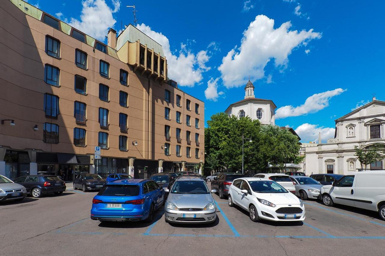 Duomo Luxury Apartment IV Milan Luaran gambar